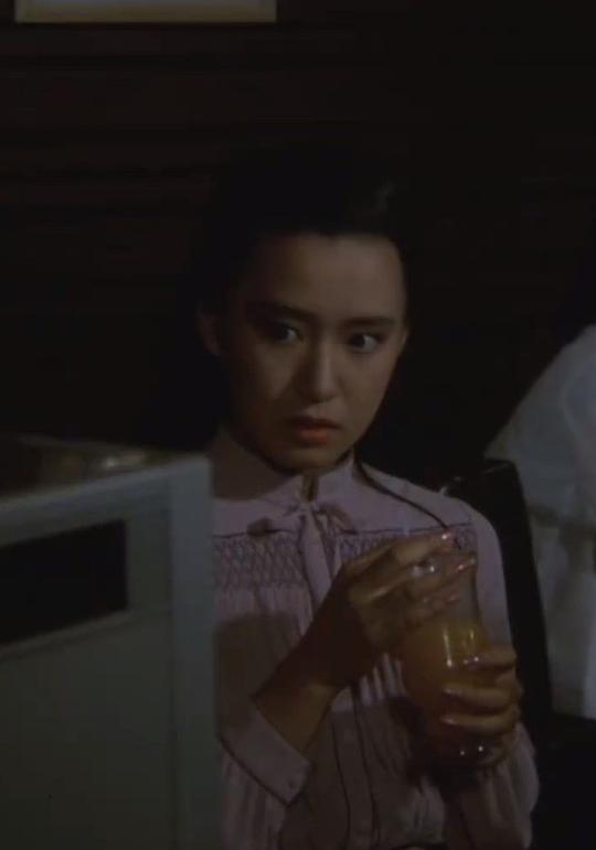 水野あや Aya Mizuno