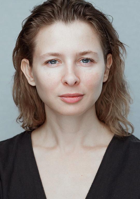叶夫根尼娅·吉尔泽科恩 Evgeniya Girzekorn