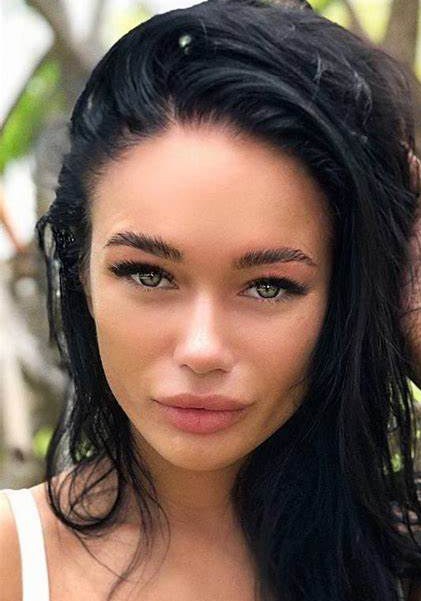 亚娜·科什金娜 Yana Koshkina