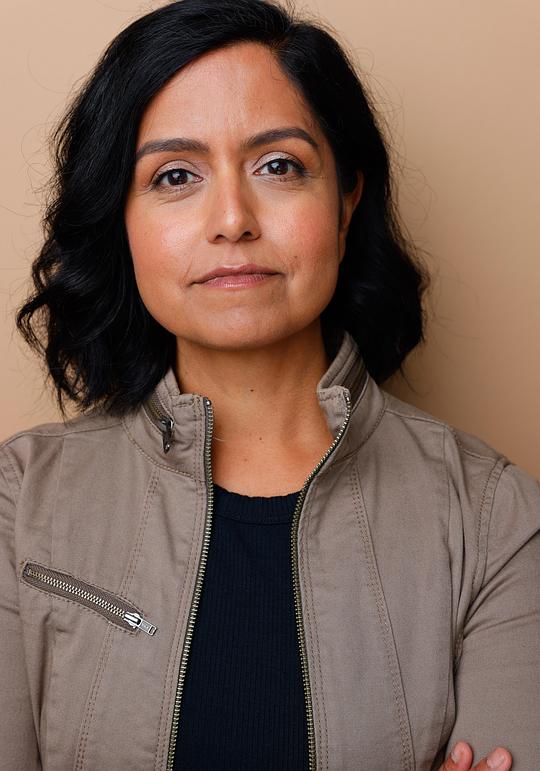 莫妮卡·巴特纳加 Monica Bhatnagar