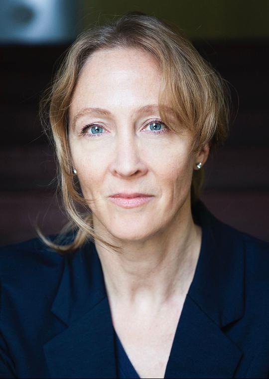 安雅·卡曼斯基 Anja Karmanski