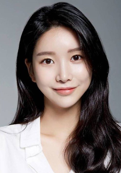 李孝娜 HyoNa Lee
