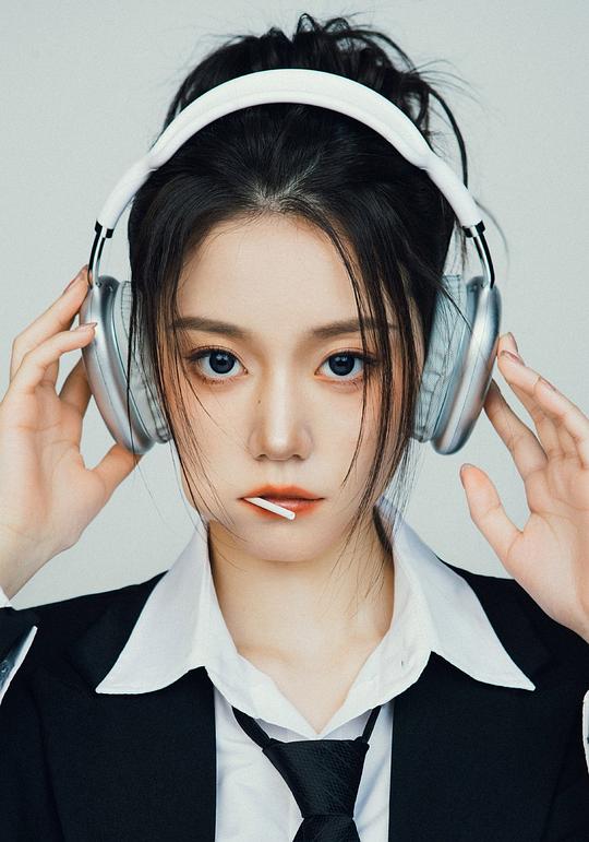 穆梦娇 Mengjiao Mu