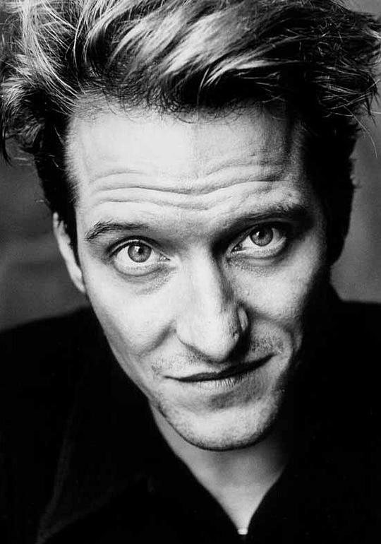 贝拉·B·菲森海默 Bela B. Felsenheimer