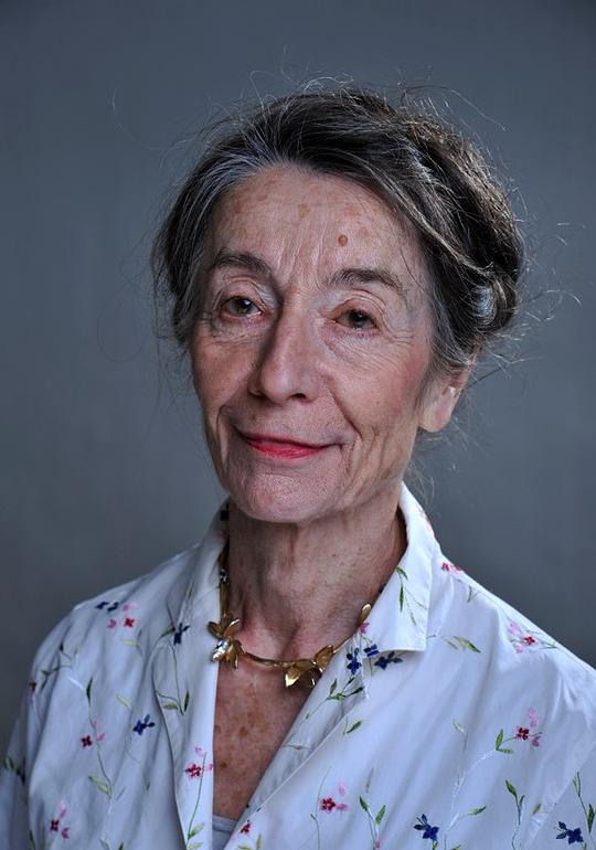 克劳丁·阿克斯 Claudine Acs