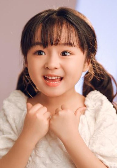 黄博斯 Bosi Huang