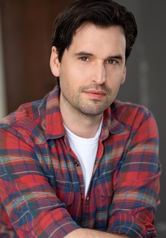 马修·格雷姆 Matthew Graham
