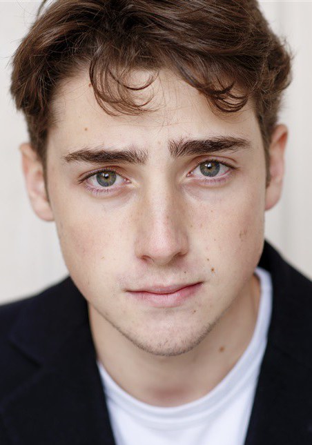 内森·格吕菲 Nathan Gruffy