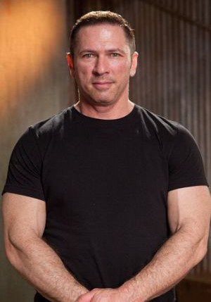 约翰·斯特朗 John Strong