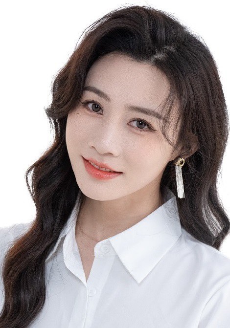 侯析焱 Xiyan Hou