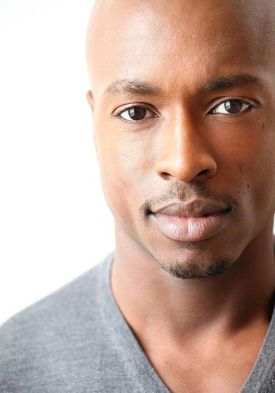 沃尔·帕克斯 Wolé Parks