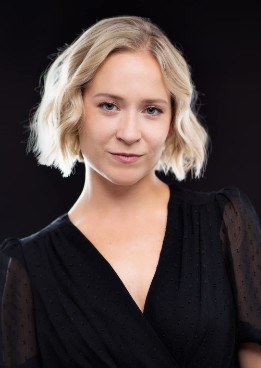 安娜·克伦沃尔茨 Anna Krempholtz