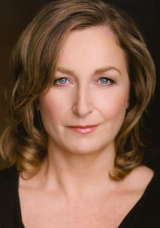 凯瑟琳·麦克纳利 Catherine McNally