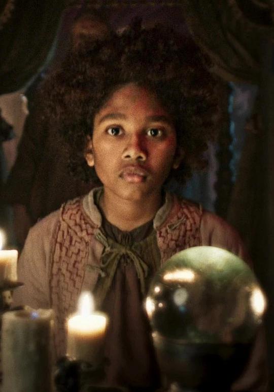 伊桑·卡穆拉 Ethan Kamula