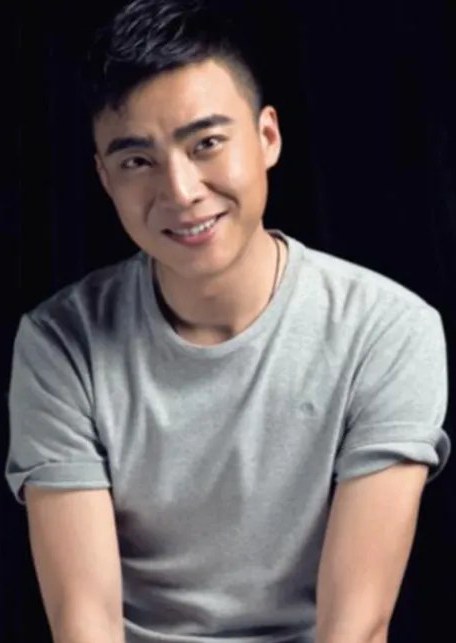 杨鹤云 Heyun Yang