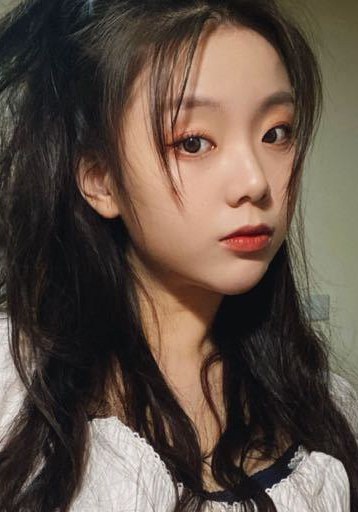 孙艺文 Yiwen Sun