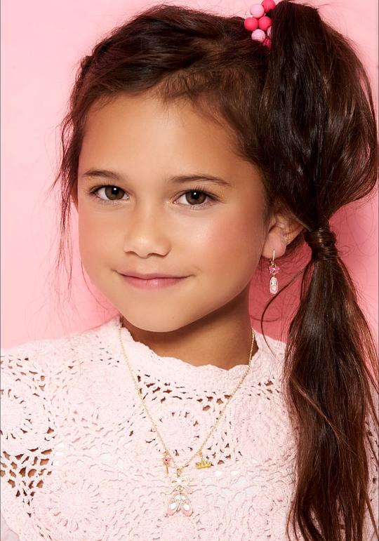 克里斯蒂安娜·蒙托亚 Christiana Montoya