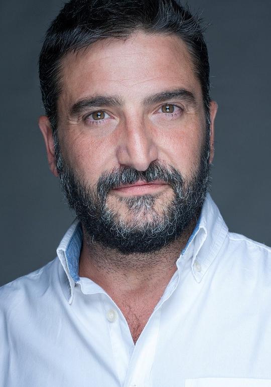 奥斯卡·奥利弗 Óscar Oliver