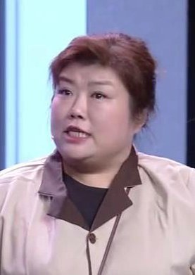 黄雅静 Yajing Huang