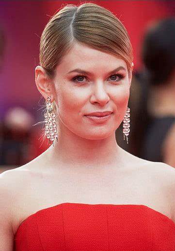 安娜·斯基达诺娃 Anna Skidanova