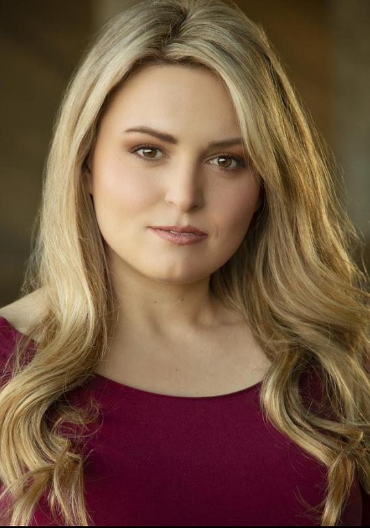 萨万娜·奥斯勒 Savannah Ostler