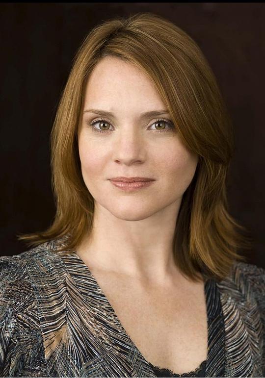 詹尼弗·劳拉·汤普森 Jennifer Laura Thompson