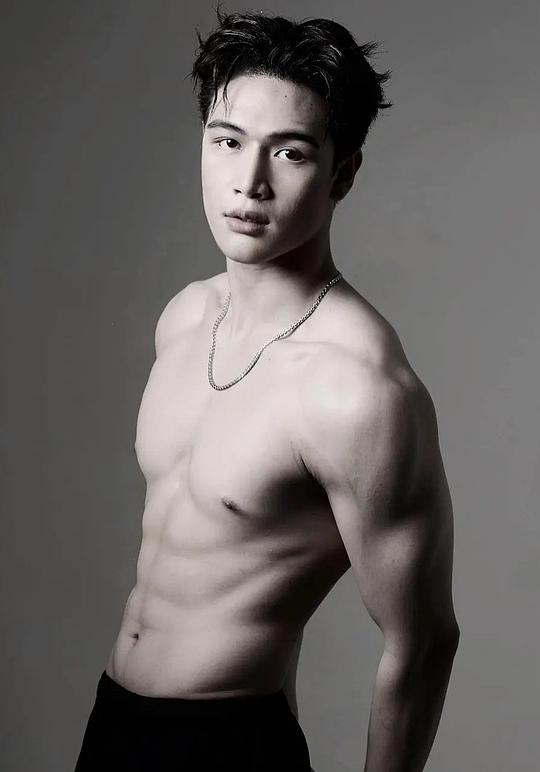 詹姆斯·苏帕威 Jame  Supawit