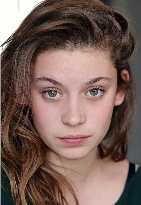 马拉·塔昆 Mara Taquin