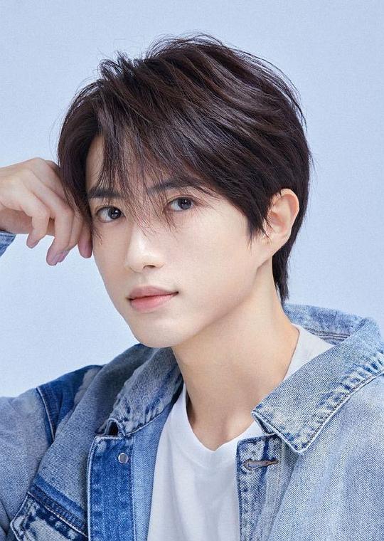 张瑞成 Ruicheng Zhang