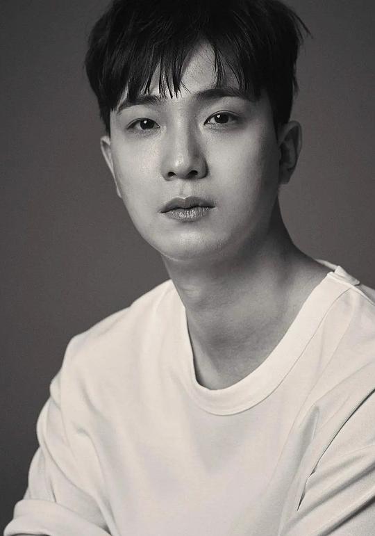 权多咸 Daham Kwon