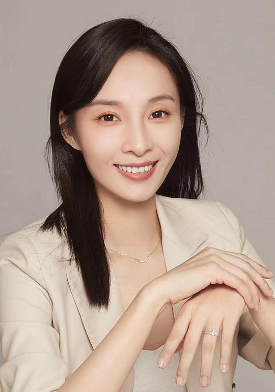 李冉 Ran Li