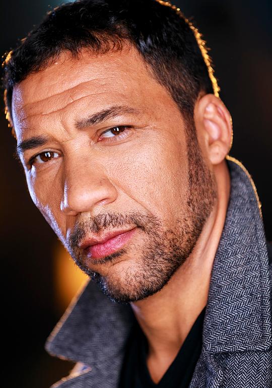 齐克·奥尔顿 Zeke Alton