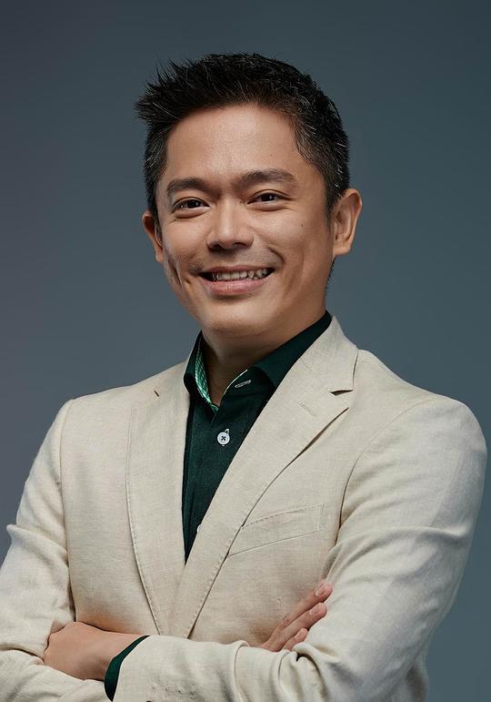 郑建国 Adrian Teh