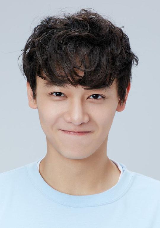 邱士纶 Shih-Lun Chiu