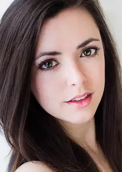 德茜·奥克利 Desi Oakley