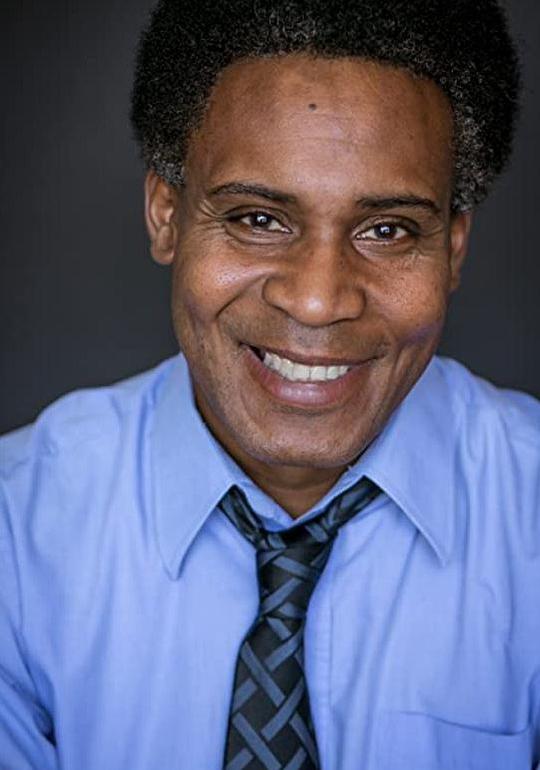 莱昂内尔·克劳德 Leonel Claude