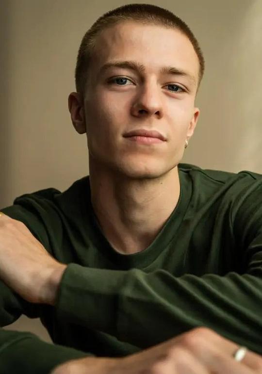 鲁阿里德·莫利卡 Ruaridh Mollica