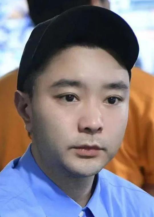 甘亿 Yi Gan
