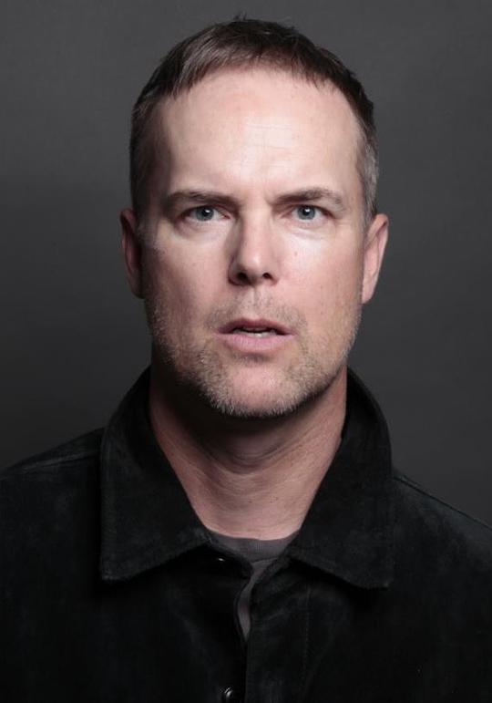 布莱恩·奥克斯 Bryan Okes