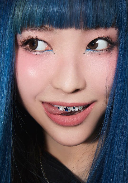 河地 マヤ Kawachi Maya