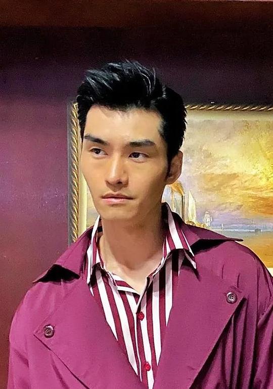 拉塔南特·詹亚吉拉翁 Ratthanant Janyajirawong