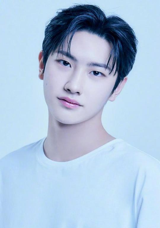 崔态训 Choi Tae Hun