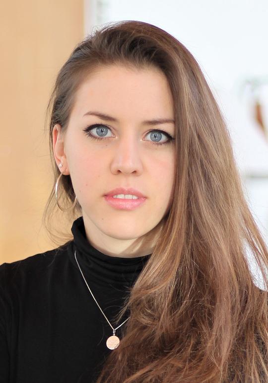 阿林娜·沙勒 Alina Schaller