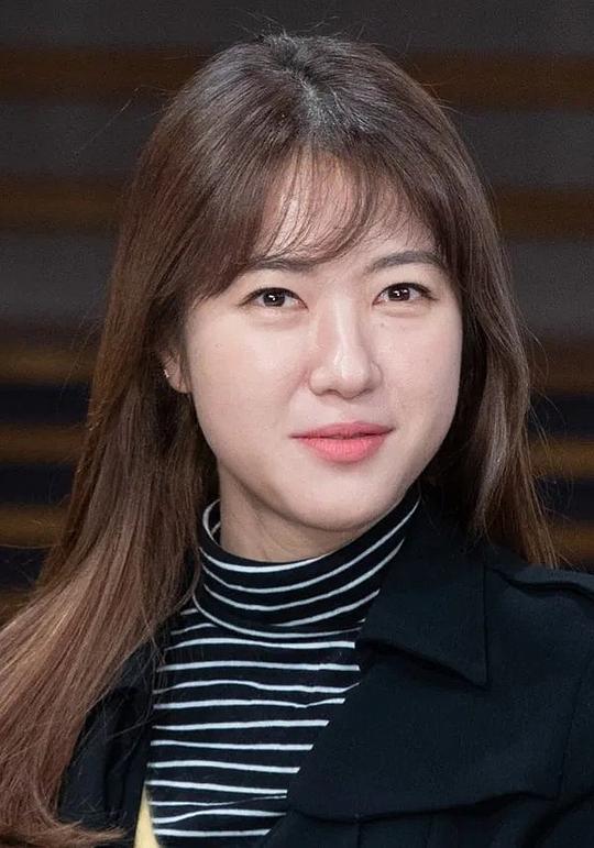 孙秀晶 Soo-Jeong Son