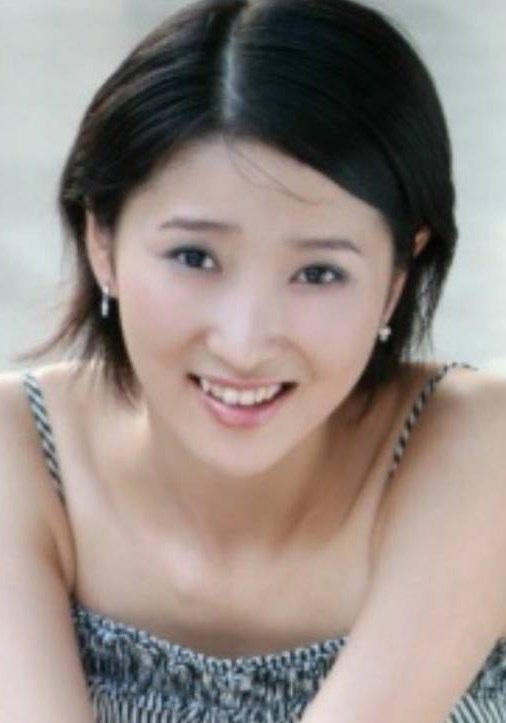 杨若榴 Ruoliu Yang
