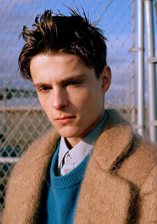 柯瑞·福格尔玛尼斯 Corey Fogelmanis