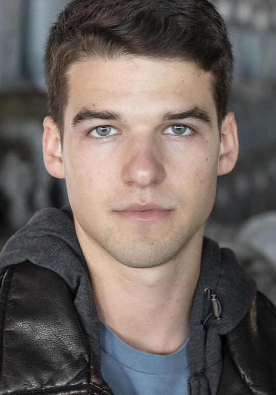 洛根·克拉克 Logan Clark