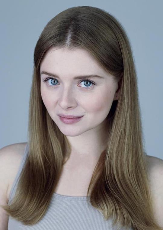 艾莉莎·洛佐夫斯卡娅 Alyssa Lozovskaya
