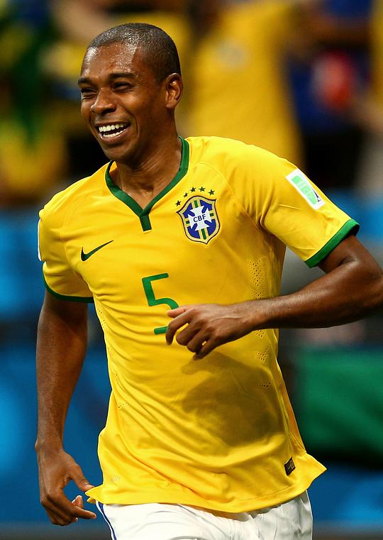 费尔南迪尼奥 Fernandinho