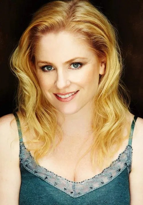 海伦·戴莉莫尔 Helen Dallimore